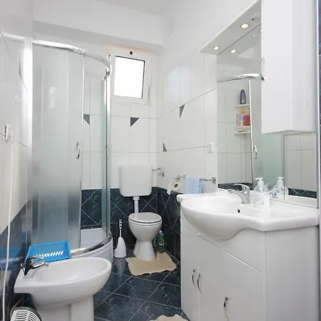 Apartment Apartments With A Parking Space Zaglav, Dugi Otok - 8163 Sali